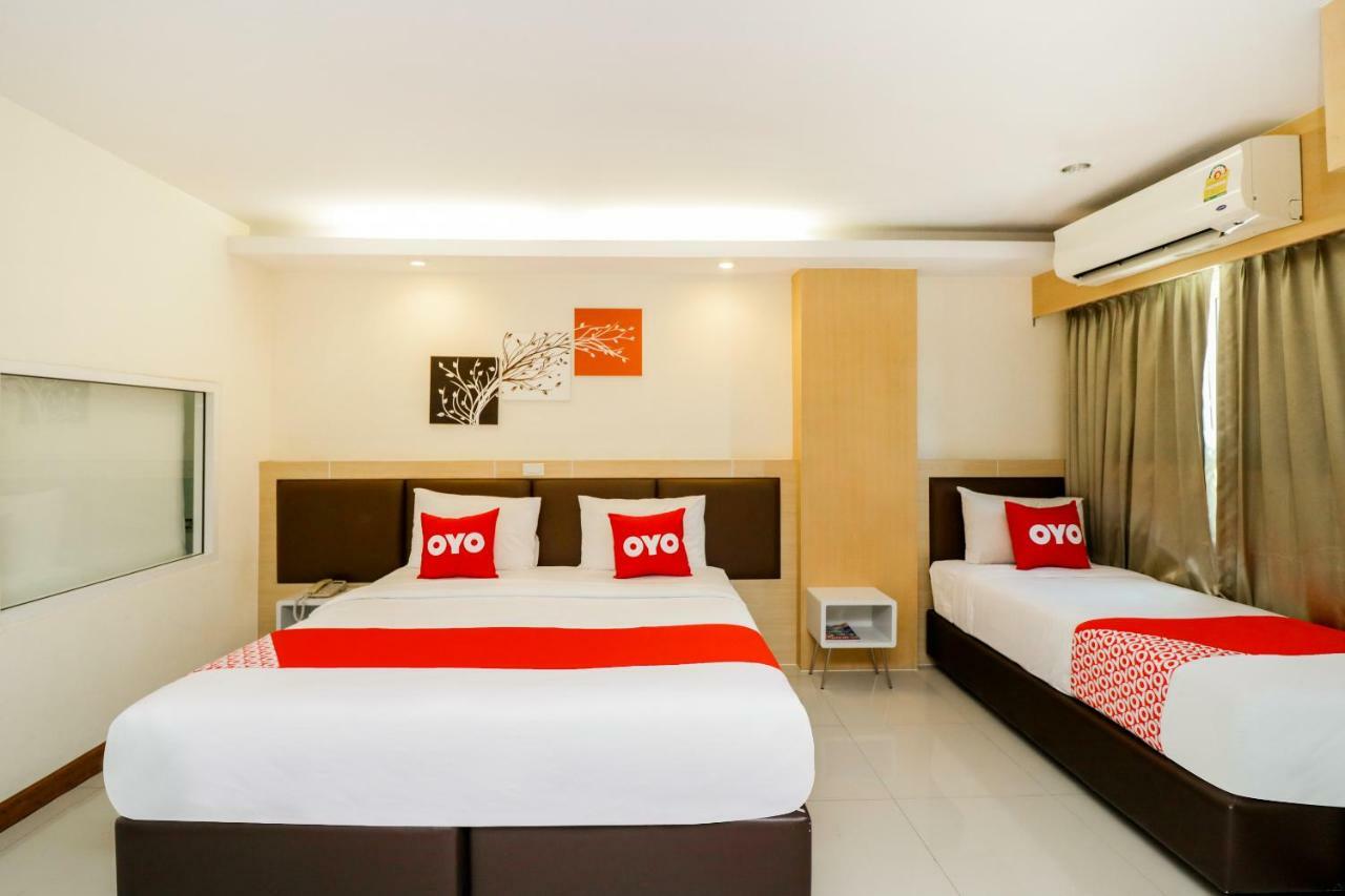 Oyo 234 Tara Grande Hotel & Spa Bangkok Esterno foto